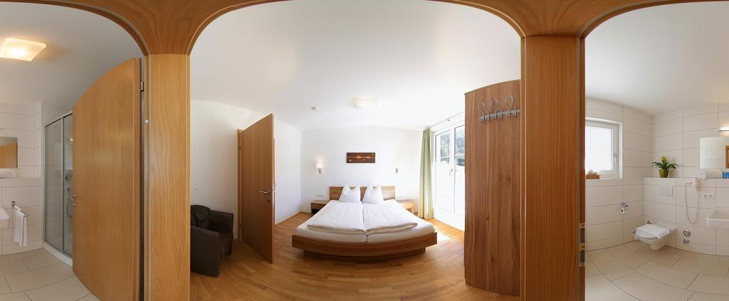 Apart Mountain Lodge Mayrhofen Rom bilde